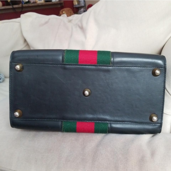 Authentic Vintage Gucci Doctor Boston Satchel - Picture 7 of 12